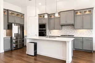 17293 Texas Pistache Dr, Dallas, TX 75252 - Photo 10