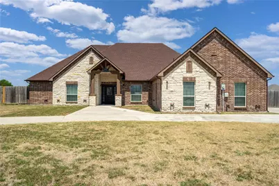 829 Meadow Lark Lane, Red Oak, TX 75154 - Photo 1