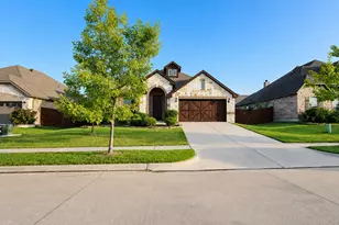 512 Strait Ln, Waxahachie, TX 75165 - Photo 1