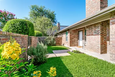 1006 Riverchase Street, Benbrook, TX 76126 - Photo 24