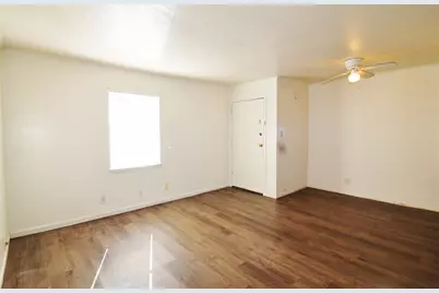 715 E 3rd Street #2, Weatherford, TX 76086 - Photo 2