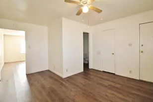 715 E 3rd St, Weatherford, TX 76086 - Photo 4