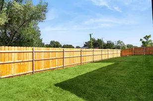 4237 Avenue H, Fort Worth, TX 76105 - Photo 22