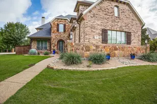 301 Foxcroft Ln, Keller, TX 76248 - Photo 1