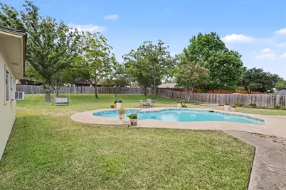 1905 Toler Trail, Garland, TX 75043 - Photo 2