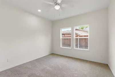 4115 Vineyard Drive, Dallas, TX 75212 - Photo 20