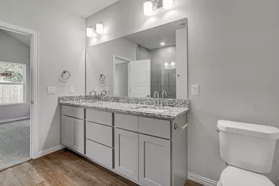 2511 Birdell Court, Fort Worth, TX 76105 - Photo 16