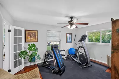 1810 S Crest, Carrollton, TX 75006 - Photo 26