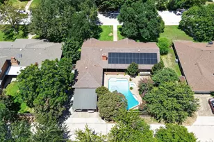 1810 S Crest, Carrollton, TX 75006 - Photo 34