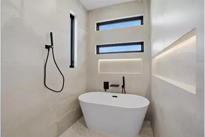 4526 Cabell Drive #101, Dallas, TX 75204 - Photo 12