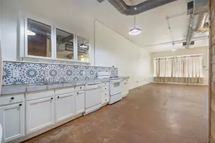 4212 Main St, Dallas, TX 75226 - Photo 12