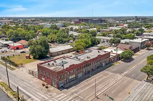 4212 Main St, Dallas, TX 75226 - Photo 2