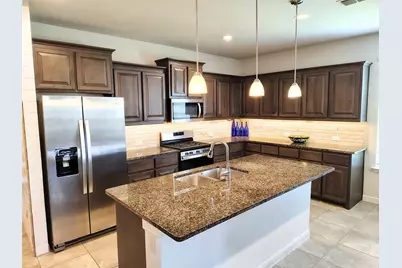 423 Regatta Lane, Azle, TX 76020 - Photo 4