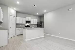 3004 Maple Orch Ln, Fort Worth, TX 76140 - Photo 8