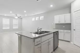3004 Maple Orch Ln, Fort Worth, TX 76140 - Photo 6
