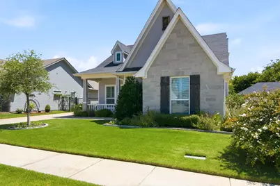 608 Joy Court, Burleson, TX 76028 - Photo 2