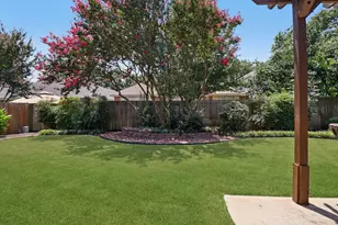 2845 Birmingham Dr, Grand Prairie, TX 75052 - Photo 26