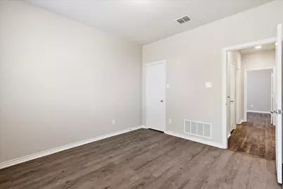 629 Lake City Drive, Lewisville, TX 75056 - Photo 34