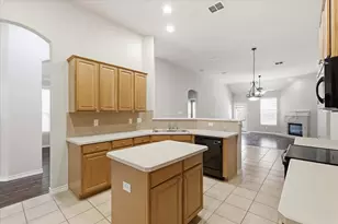 629 Lake City Dr, Lewisville, TX 75056 - Photo 20