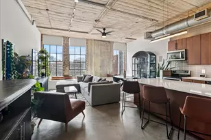1122 Jackson St, Dallas, TX 75202 - Photo 8