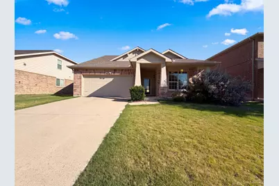 1411 Niagara Falls Court, Arlington, TX 76002 - Photo 1