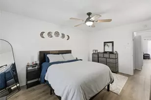 3550 Country Square Dr, Carrollton, TX 75006 - Photo 14