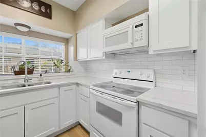 3550 Country Square Drive #505, Carrollton, TX 75006 - Photo 2