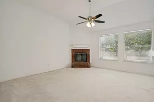 10805 Pebblecreek Ct, Benbrook, TX 76126 - Photo 6