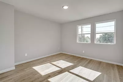 406 Grand Avenue, Fort Worth, TX 76164 - Photo 4
