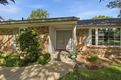 939 Blue Lake Circle, Richardson, TX 75080 - Photo 10