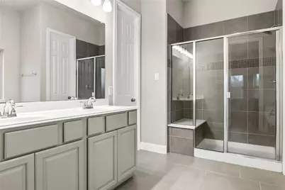 208 Burberry Drive, Grand Prairie, TX 75052 - Photo 12