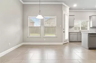 208 Burberry Dr, Grand Prairie, TX 75052 - Photo 6
