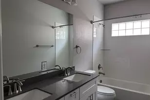 2200 7th Ave, Flower Mound, TX 75028 - Photo 18