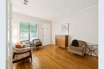 9543 Peninsula Drive, Dallas, TX 75218 - Photo 6