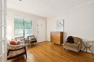 9543 Peninsula Dr, Dallas, TX 75218 - Photo 6