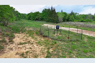 2300 Cobb Hollow Road, Saint Jo, TX 76265 - Photo 16