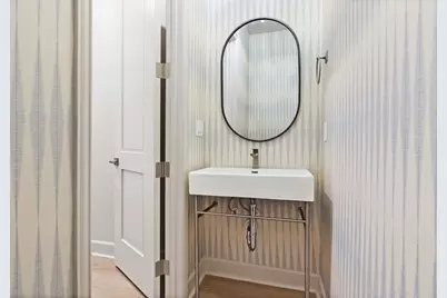 1900 S Ervay Street #414, Dallas, TX 75215 - Photo 24