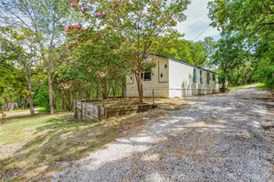 28 Wembley Rd, Gordonville, TX 76245 - Photo 1