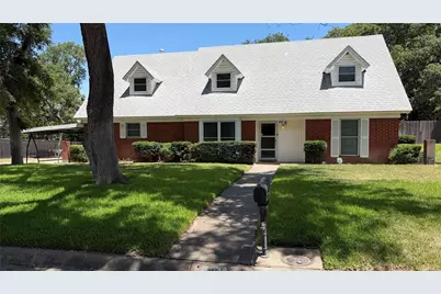 401 Glenhaven Drive, Azle, TX 76020 - Photo 18