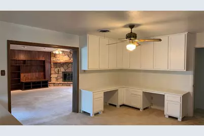 401 Glenhaven Drive, Azle, TX 76020 - Photo 14