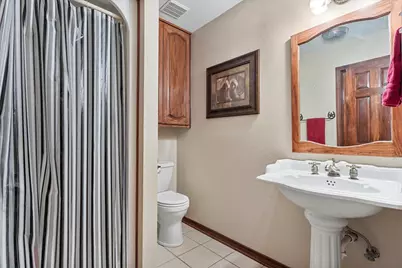 685 W Line Road, Whitesboro, TX 76273 - Photo 20