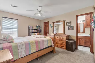 685 W Line Road, Whitesboro, TX 76273 - Photo 22
