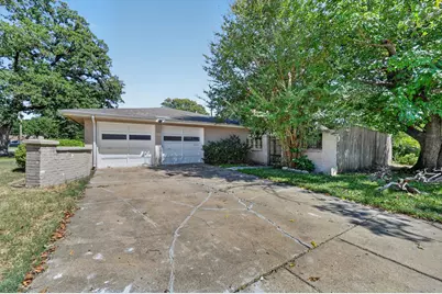 7200 Ellis Road, Fort Worth, TX 76112 - Photo 4