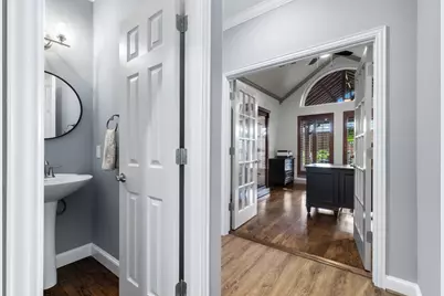 600 Courtney Lane, McKinney, TX 75071 - Photo 18