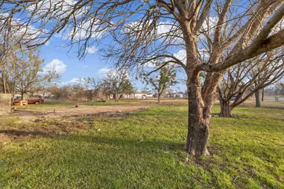 605 E Adams Street, Itasca, TX 76055 - Photo 20