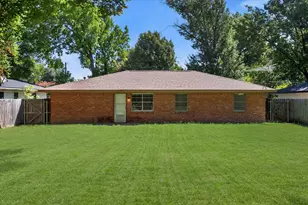 902 N 23 1/2 St, Corsicana, TX 75110 - Photo 26