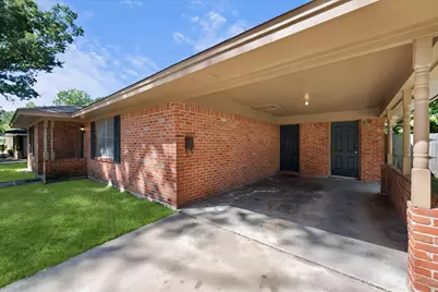 902 N 23 1/2 Street, Corsicana, TX 75110 - Photo 4
