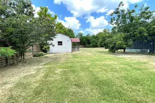 3812 Park St, Greenville, TX 75401 - Photo 16