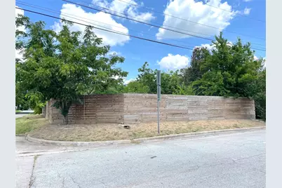 3812 Park Street, Greenville, TX 75401 - Photo 14