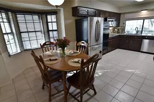 1309 San Marcos Dr, Arlington, TX 76012 - Photo 8